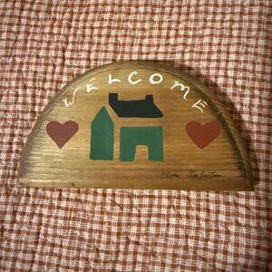 Wooden Welcome Sign with Hearts